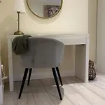 펜션 The Yellow Door 캐슬아일랜드
