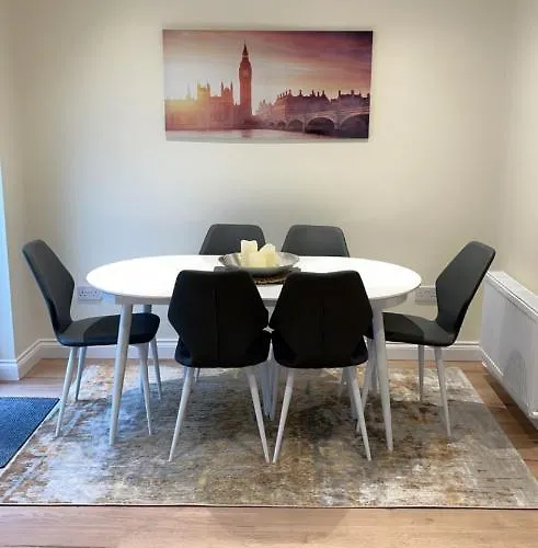 Holiday home The Yellow Door